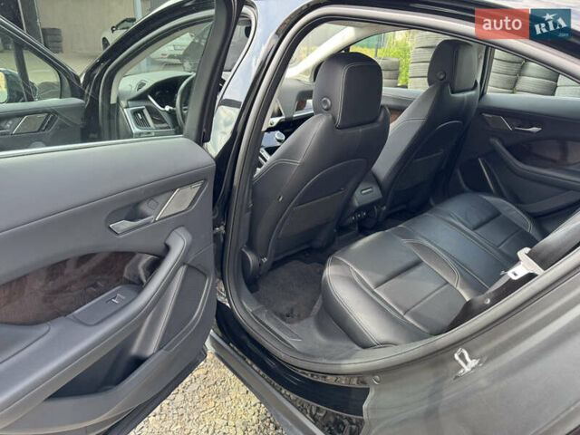 Чорний Ягуар I-Pace, об'ємом двигуна 0 л та пробігом 119 тис. км за 24999 $, фото 19 на Automoto.ua