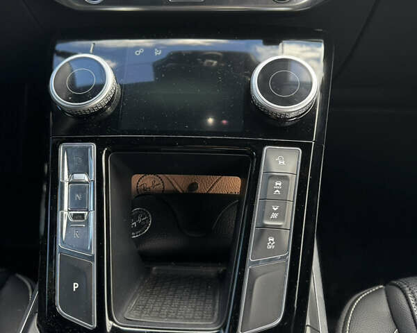 Черный Ягуар I-Pace, объемом двигателя 0 л и пробегом 180 тыс. км за 22500 $, фото 39 на Automoto.ua