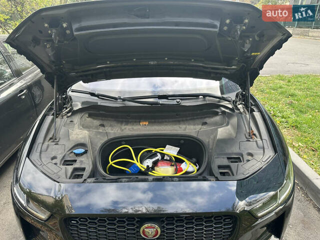 Черный Ягуар I-Pace, объемом двигателя 0 л и пробегом 81 тыс. км за 26900 $, фото 15 на Automoto.ua