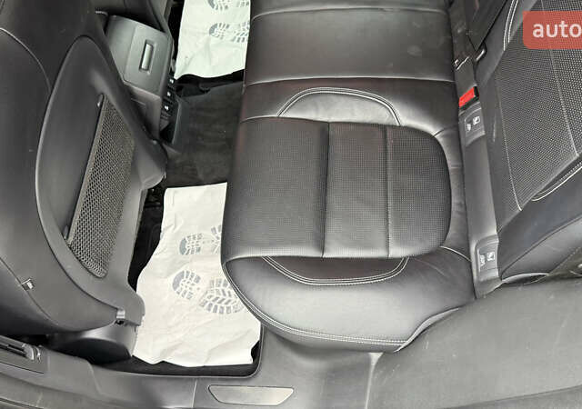 Черный Ягуар I-Pace, объемом двигателя 0 л и пробегом 121 тыс. км за 22500 $, фото 42 на Automoto.ua