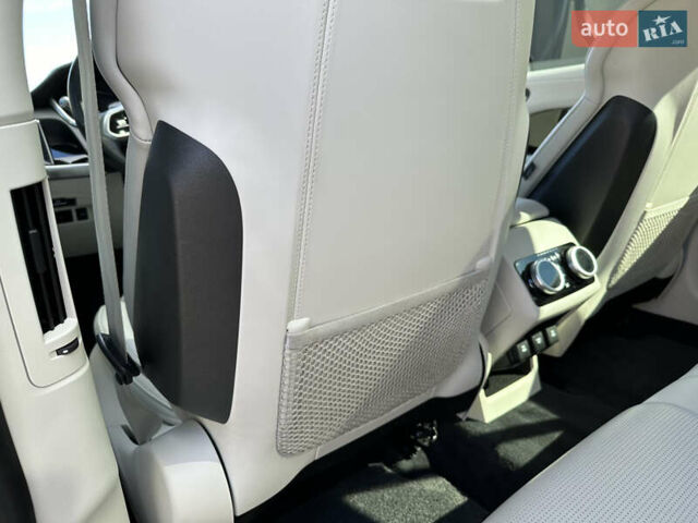 Черный Ягуар I-Pace, объемом двигателя 0 л и пробегом 175 тыс. км за 28900 $, фото 63 на Automoto.ua