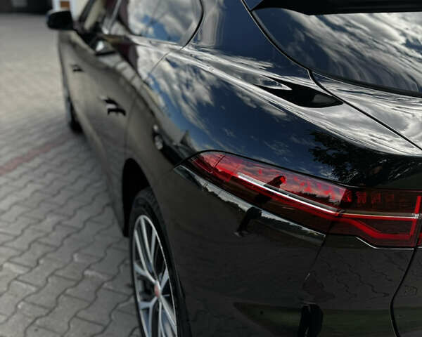 Черный Ягуар I-Pace, объемом двигателя 0 л и пробегом 180 тыс. км за 22500 $, фото 14 на Automoto.ua