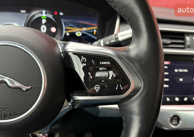 Черный Ягуар I-Pace, объемом двигателя 0 л и пробегом 121 тыс. км за 22500 $, фото 30 на Automoto.ua