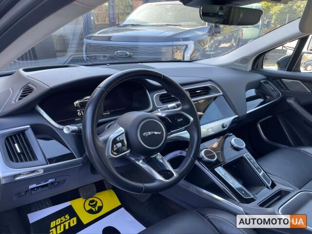 Черный Ягуар I-Pace, объемом двигателя 90 л и пробегом 121 тыс. км за 27100 $, фото 9 на Automoto.ua