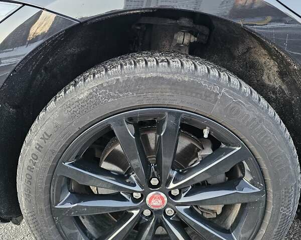 Черный Ягуар I-Pace, объемом двигателя 0 л и пробегом 91 тыс. км за 28000 $, фото 31 на Automoto.ua