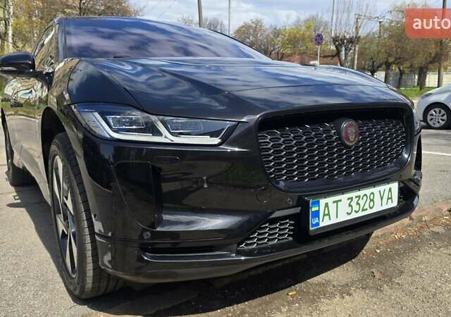Черный Ягуар I-Pace, объемом двигателя 0 л и пробегом 86 тыс. км за 25500 $, фото 5 на Automoto.ua