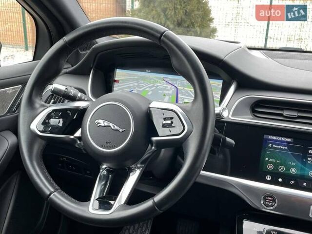 Черный Ягуар I-Pace, объемом двигателя 0 л и пробегом 68 тыс. км за 24499 $, фото 37 на Automoto.ua
