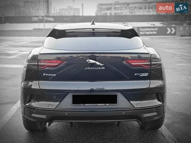 Черный Ягуар I-Pace, объемом двигателя 0 л и пробегом 91 тыс. км за 28000 $, фото 3 на Automoto.ua
