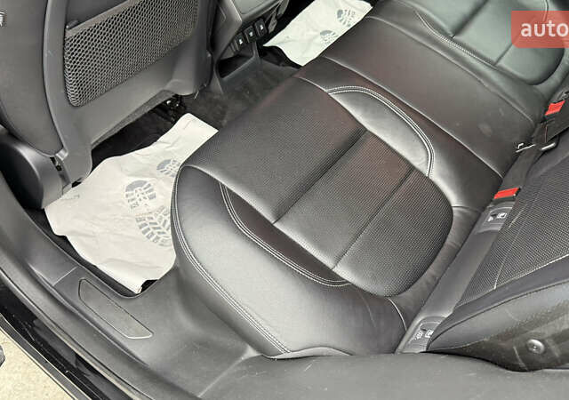 Черный Ягуар I-Pace, объемом двигателя 0 л и пробегом 121 тыс. км за 22500 $, фото 45 на Automoto.ua