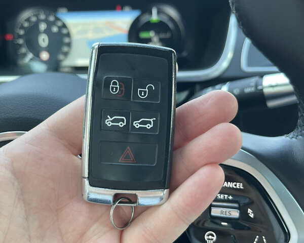 Чорний Ягуар I-Pace, об'ємом двигуна 0 л та пробігом 127 тис. км за 32300 $, фото 60 на Automoto.ua