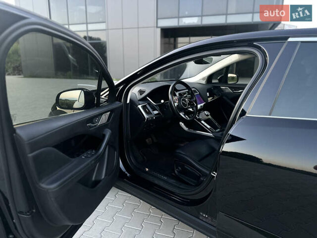 Черный Ягуар I-Pace, объемом двигателя 0 л и пробегом 138 тыс. км за 19999 $, фото 8 на Automoto.ua