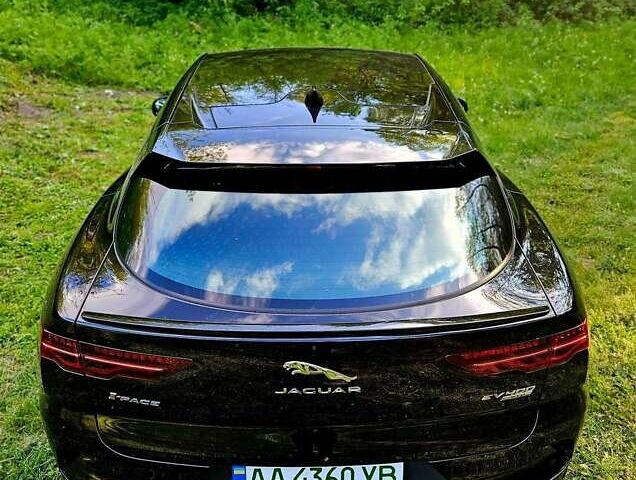 Черный Ягуар I-Pace, объемом двигателя 0 л и пробегом 188 тыс. км за 16000 $, фото 2 на Automoto.ua