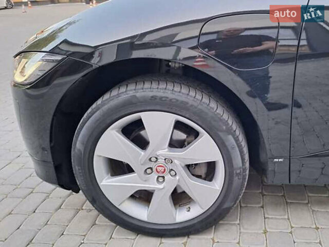 Черный Ягуар I-Pace, объемом двигателя 0 л и пробегом 191 тыс. км за 15900 $, фото 1 на Automoto.ua