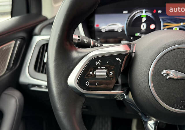 Черный Ягуар I-Pace, объемом двигателя 0 л и пробегом 121 тыс. км за 22500 $, фото 29 на Automoto.ua