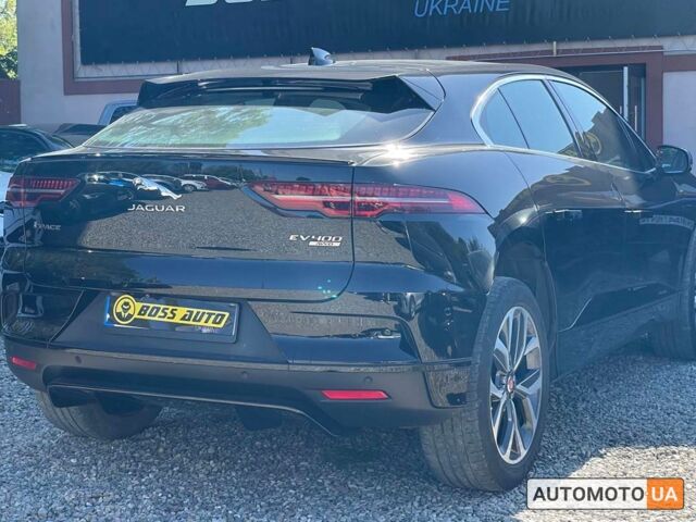 Черный Ягуар I-Pace, объемом двигателя 90 л и пробегом 121 тыс. км за 27100 $, фото 5 на Automoto.ua