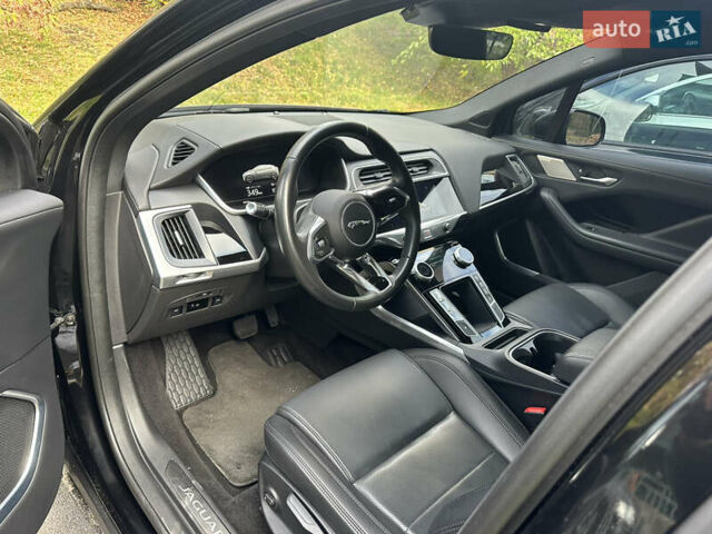 Черный Ягуар I-Pace, объемом двигателя 0 л и пробегом 81 тыс. км за 26900 $, фото 16 на Automoto.ua