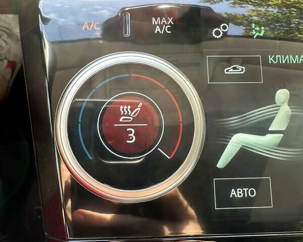 Черный Ягуар I-Pace, объемом двигателя 0 л и пробегом 141 тыс. км за 27000 $, фото 31 на Automoto.ua