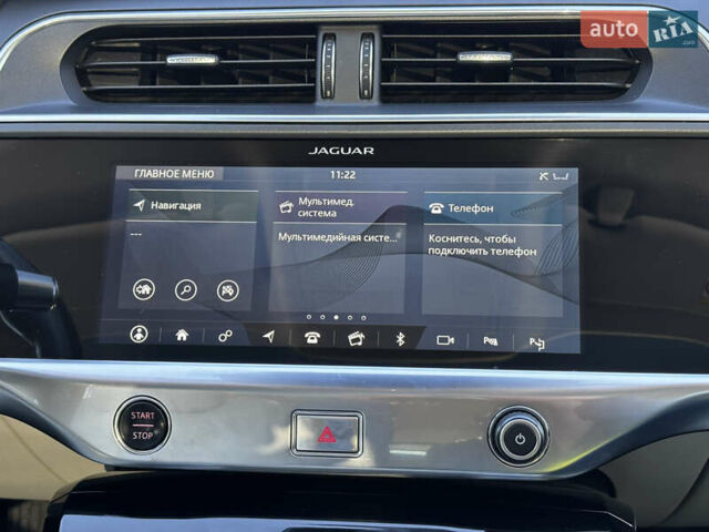 Черный Ягуар I-Pace, объемом двигателя 0 л и пробегом 66 тыс. км за 24200 $, фото 26 на Automoto.ua