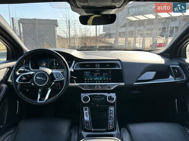 Черный Ягуар I-Pace, объемом двигателя 0 л и пробегом 95 тыс. км за 26000 $, фото 12 на Automoto.ua
