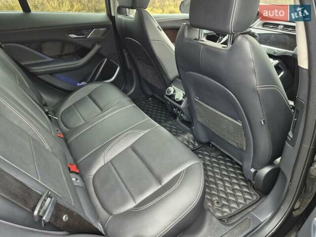 Черный Ягуар I-Pace, объемом двигателя 0 л и пробегом 115 тыс. км за 24800 $, фото 22 на Automoto.ua