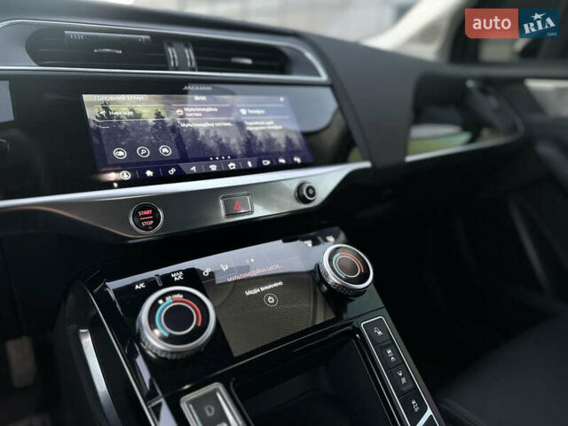Черный Ягуар I-Pace, объемом двигателя 0 л и пробегом 138 тыс. км за 19999 $, фото 12 на Automoto.ua
