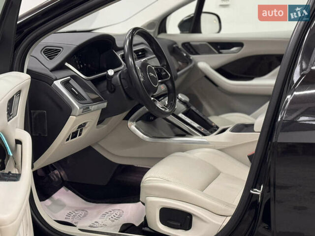 Черный Ягуар I-Pace, объемом двигателя 0 л и пробегом 160 тыс. км за 23000 $, фото 21 на Automoto.ua