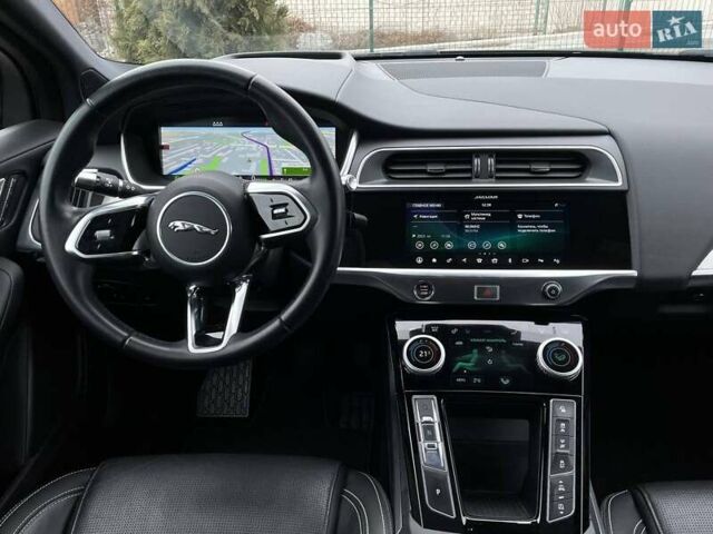 Черный Ягуар I-Pace, объемом двигателя 0 л и пробегом 68 тыс. км за 24499 $, фото 47 на Automoto.ua