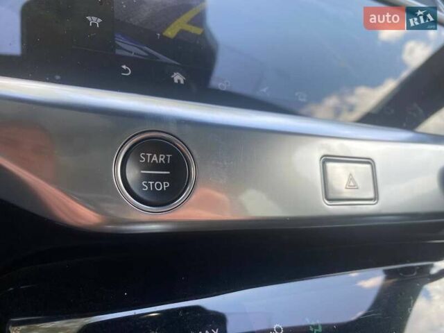 Чорний Ягуар I-Pace, об'ємом двигуна 0 л та пробігом 90 тис. км за 25800 $, фото 25 на Automoto.ua