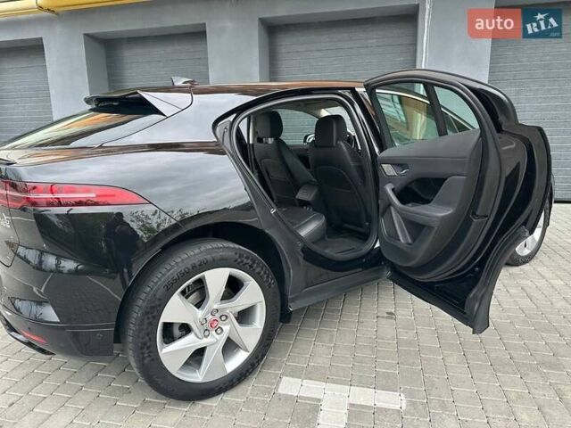 Черный Ягуар I-Pace, объемом двигателя 0 л и пробегом 188 тыс. км за 17500 $, фото 20 на Automoto.ua