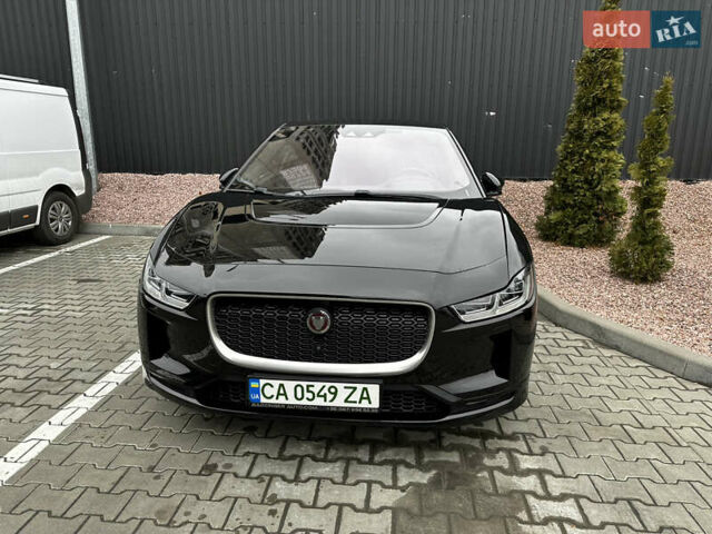 Черный Ягуар I-Pace, объемом двигателя 0 л и пробегом 105 тыс. км за 28500 $, фото 1 на Automoto.ua
