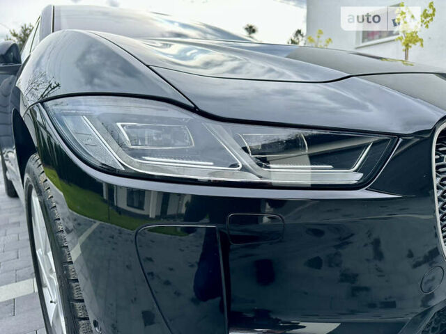 Чорний Ягуар I-Pace, об'ємом двигуна 0 л та пробігом 81 тис. км за 26900 $, фото 2 на Automoto.ua