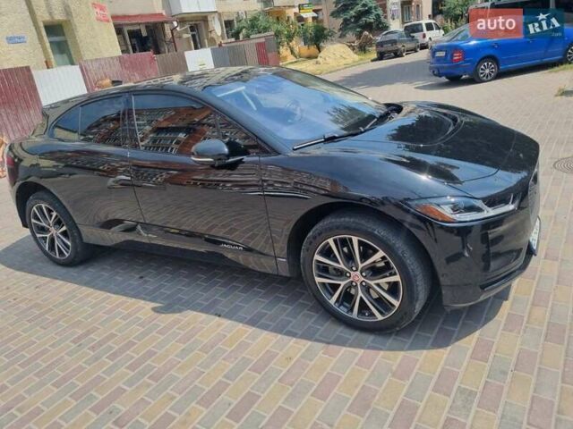 Черный Ягуар I-Pace, объемом двигателя 0 л и пробегом 110 тыс. км за 22900 $, фото 1 на Automoto.ua