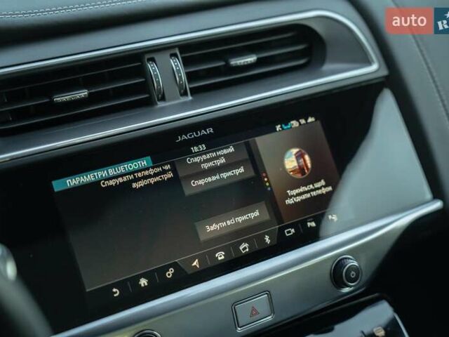 Черный Ягуар I-Pace, объемом двигателя 0 л и пробегом 102 тыс. км за 28900 $, фото 33 на Automoto.ua