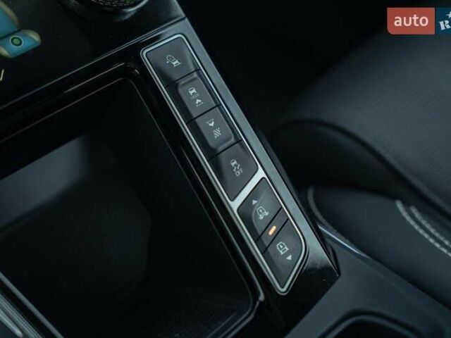 Черный Ягуар I-Pace, объемом двигателя 0 л и пробегом 102 тыс. км за 28900 $, фото 38 на Automoto.ua