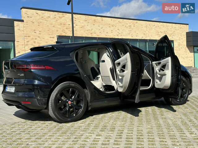 Черный Ягуар I-Pace, объемом двигателя 0 л и пробегом 175 тыс. км за 28900 $, фото 47 на Automoto.ua
