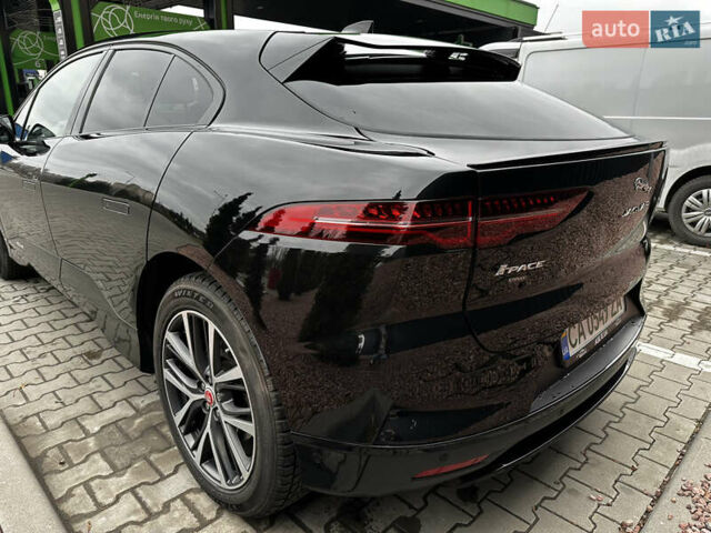 Черный Ягуар I-Pace, объемом двигателя 0 л и пробегом 105 тыс. км за 28500 $, фото 4 на Automoto.ua