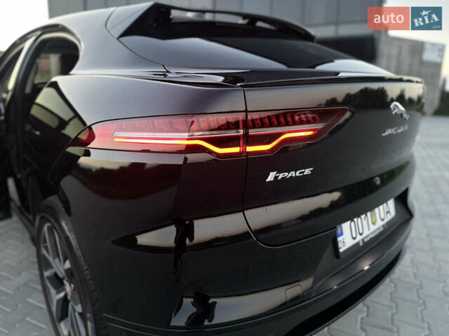 Черный Ягуар I-Pace, объемом двигателя 0 л и пробегом 138 тыс. км за 19999 $, фото 17 на Automoto.ua