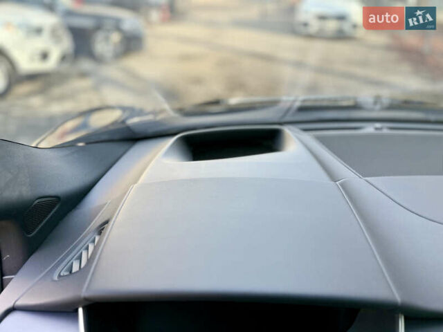 Черный Ягуар I-Pace, объемом двигателя 0 л и пробегом 231 тыс. км за 17500 $, фото 11 на Automoto.ua