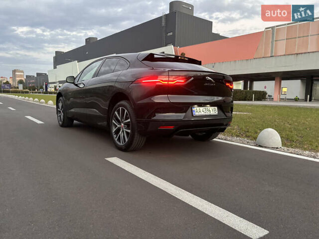Черный Ягуар I-Pace, объемом двигателя 0 л и пробегом 77 тыс. км за 30000 $, фото 3 на Automoto.ua