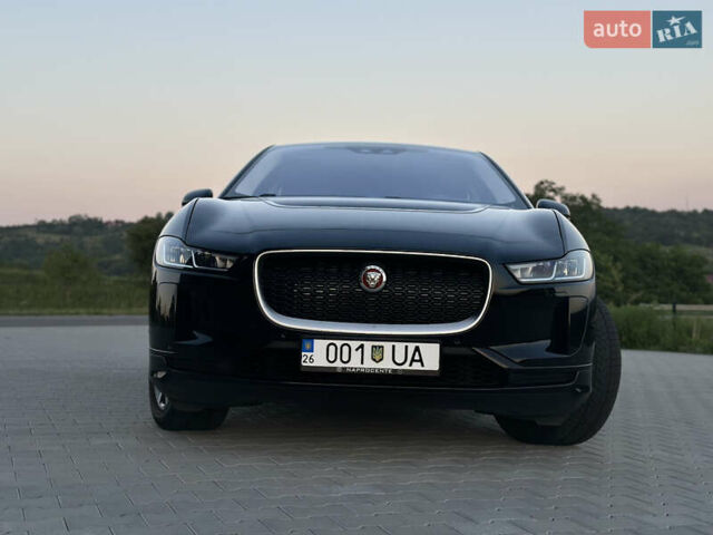 Черный Ягуар I-Pace, объемом двигателя 0 л и пробегом 138 тыс. км за 19999 $, фото 1 на Automoto.ua