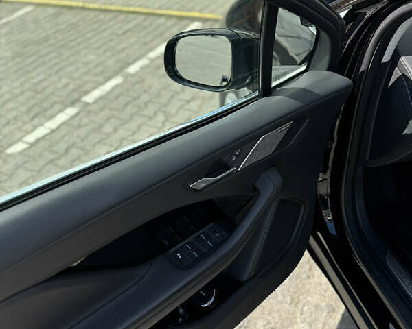 Чорний Ягуар I-Pace, об'ємом двигуна 0 л та пробігом 103 тис. км за 22500 $, фото 9 на Automoto.ua