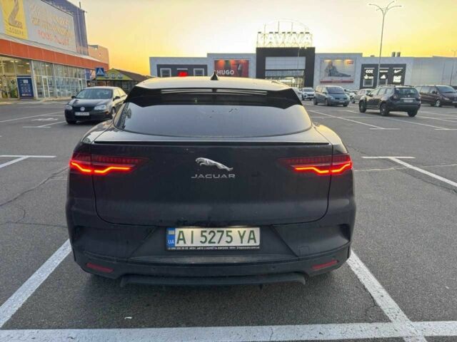 Черный Ягуар I-Pace, объемом двигателя 0 л и пробегом 123 тыс. км за 25599 $, фото 2 на Automoto.ua