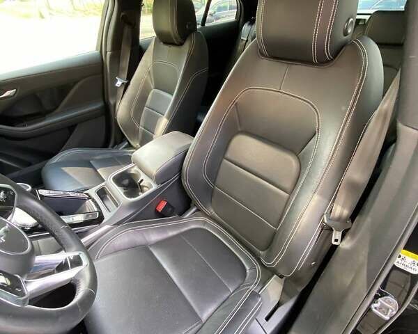 Чорний Ягуар I-Pace, об'ємом двигуна 0 л та пробігом 90 тис. км за 25800 $, фото 16 на Automoto.ua