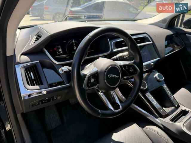 Черный Ягуар I-Pace, объемом двигателя 0 л и пробегом 132 тыс. км за 19500 $, фото 6 на Automoto.ua