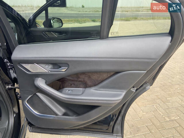 Чорний Ягуар I-Pace, об'ємом двигуна 0 л та пробігом 172 тис. км за 23500 $, фото 26 на Automoto.ua