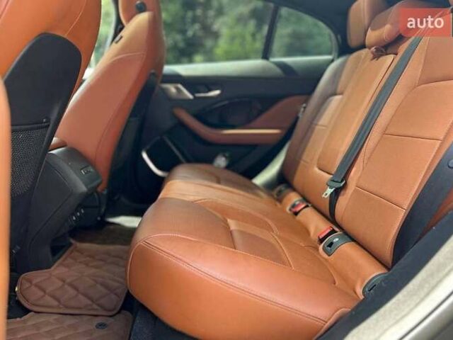 Черный Ягуар I-Pace, объемом двигателя 0 л и пробегом 61 тыс. км за 29000 $, фото 24 на Automoto.ua
