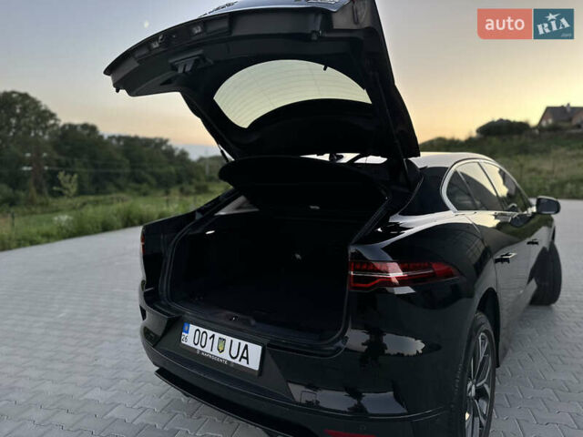 Черный Ягуар I-Pace, объемом двигателя 0 л и пробегом 138 тыс. км за 19999 $, фото 19 на Automoto.ua