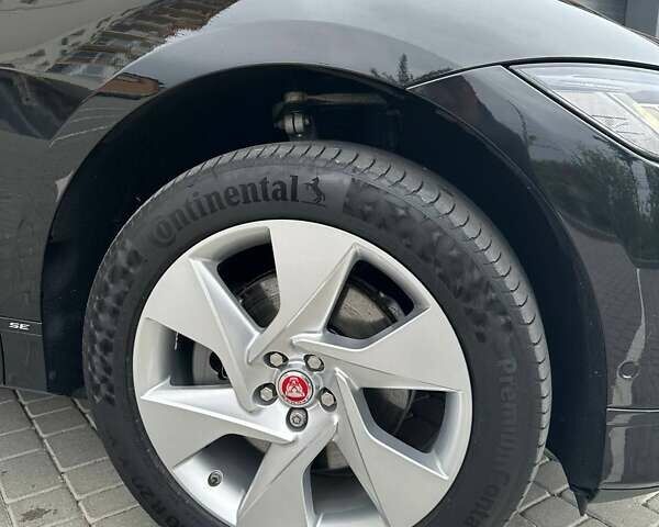 Черный Ягуар I-Pace, объемом двигателя 0 л и пробегом 188 тыс. км за 17500 $, фото 26 на Automoto.ua
