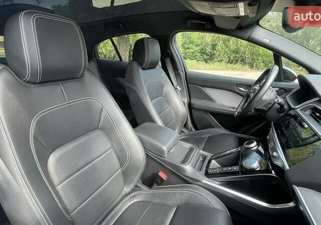 Черный Ягуар I-Pace, объемом двигателя 0 л и пробегом 152 тыс. км за 23500 $, фото 36 на Automoto.ua