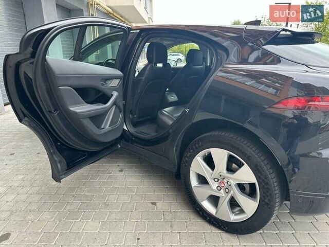 Черный Ягуар I-Pace, объемом двигателя 0 л и пробегом 188 тыс. км за 17500 $, фото 19 на Automoto.ua